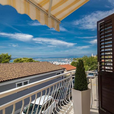 Apartmani Marion Crikvenica Bagian luar foto